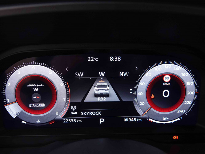 NISSAN_NISSAN_QASHQAI_2549189_14.jpg
