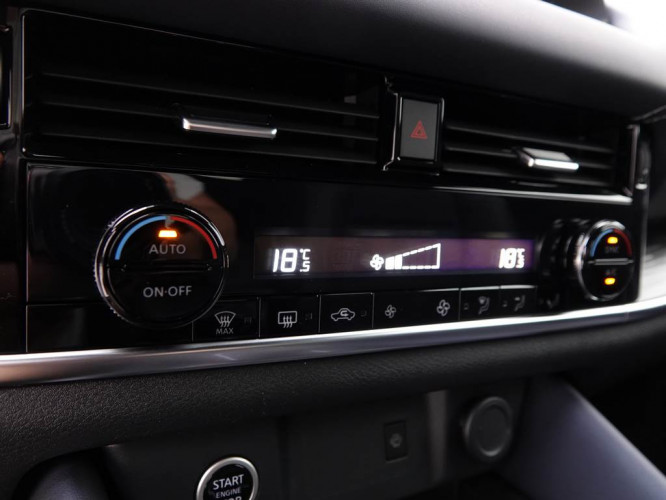 NISSAN_NISSAN_QASHQAI_2549666_16.jpg