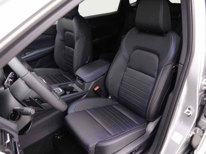 NISSAN_NISSAN_QASHQAI_2549666_41.jpg