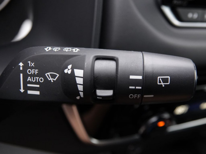 NISSAN_NISSAN_QASHQAI_2549772_17.jpg