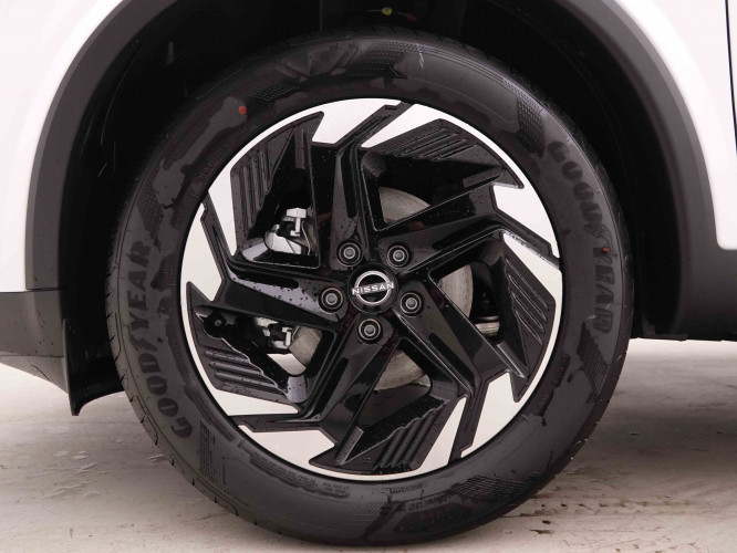 NISSAN_NISSAN_QASHQAI_2550376_21.jpg