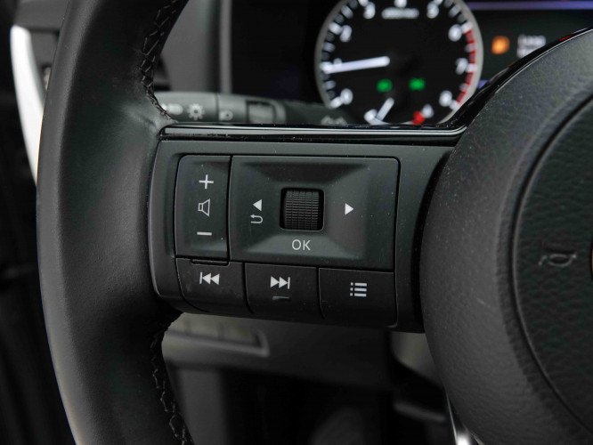 NISSAN_NISSAN_QASHQAI_2653147_40.jpg