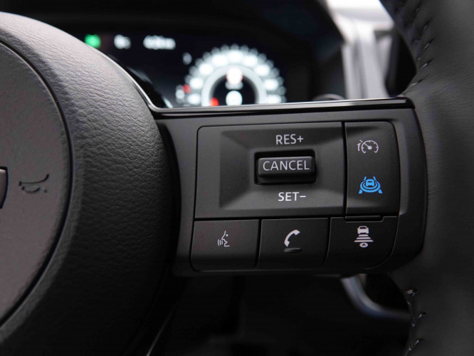 NISSAN_NISSAN_QASHQAI_2653494_77.jpg