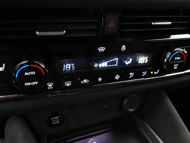 NISSAN_NISSAN_QASHQAI_2653744_14.jpg