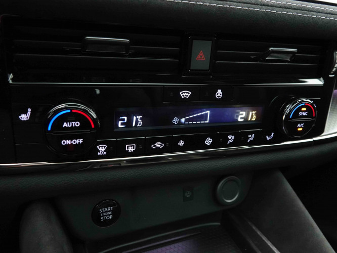 NISSAN_NISSAN_QASHQAI_2653752_13.jpg