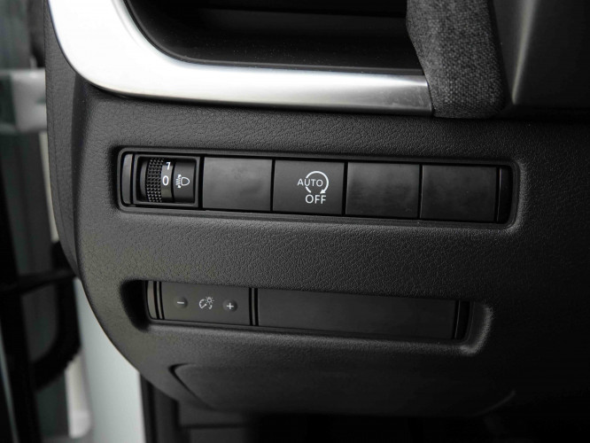 NISSAN_NISSAN_QASHQAI_2653926_18.jpg