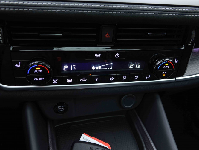 NISSAN_NISSAN_QASHQAI_2655139_14.jpg