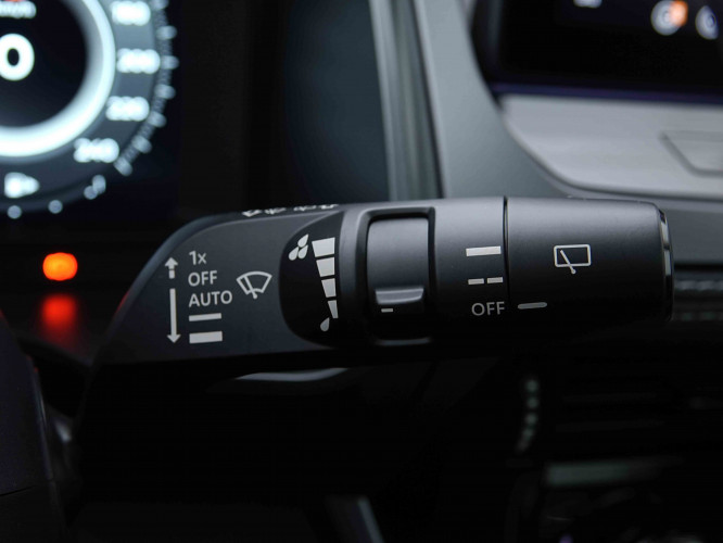 NISSAN_NISSAN_QASHQAI_2655139_18.jpg