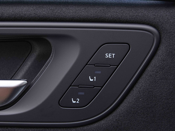 NISSAN_NISSAN_QASHQAI_2655139_23.jpg