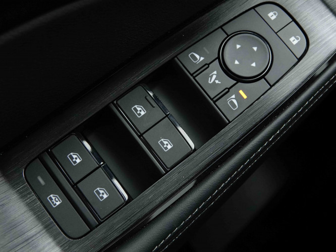 NISSAN_NISSAN_XTRAIL_2653472_20.jpg