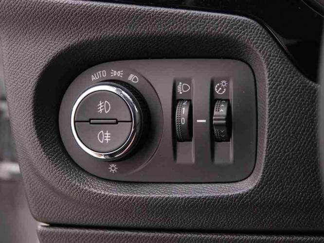 OPEL_OPEL_CORSA_2652681_32.jpg OPEL_OPEL_CORSA_2652681_32.jpg