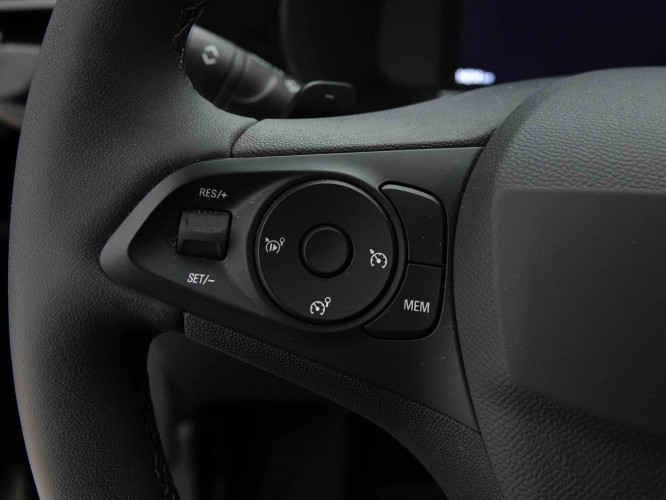 OPEL_OPEL_CORSA_2653350_17.jpg OPEL_OPEL_CORSA_2653350_17.jpg