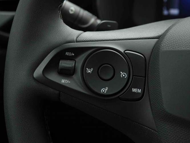 OPEL_OPEL_CORSA_2654408_17.jpg OPEL_OPEL_CORSA_2654408_17.jpg
