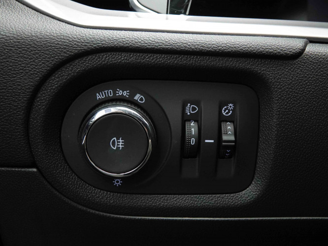 OPEL_OPEL_GRANDLAND_2653604_19.jpg