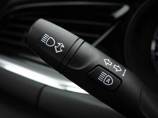 OPEL_OPEL_INSIGNIA_2549439_18.jpg
