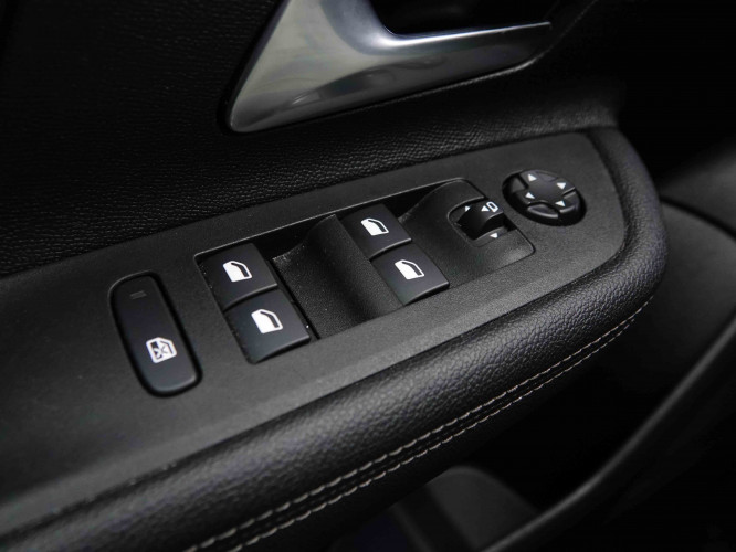 OPEL_OPEL_MOKKA_2550630_19.jpg OPEL_OPEL_MOKKA_2550630_19.jpg