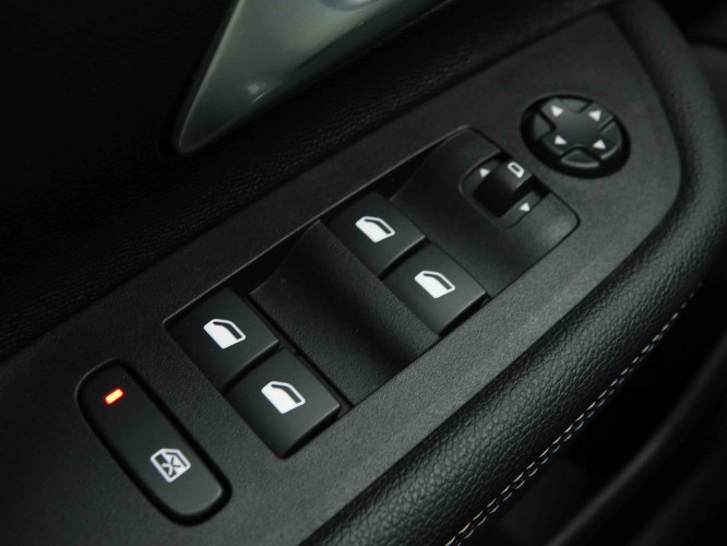 OPEL_OPEL_MOKKA_2653916_19.jpg OPEL_OPEL_MOKKA_2653916_19.jpg