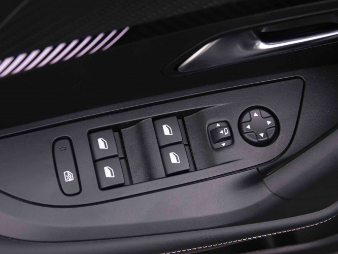 PEUGEOT_PEUGEOT_2008_2547561_20.jpg