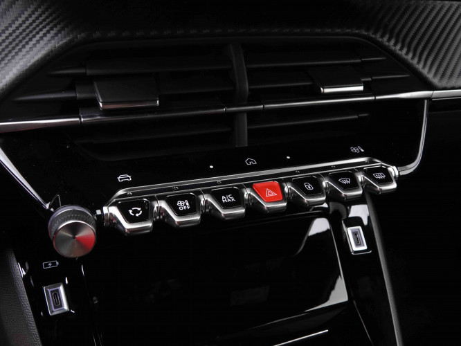 PEUGEOT_PEUGEOT_2008_2547858_14.jpg