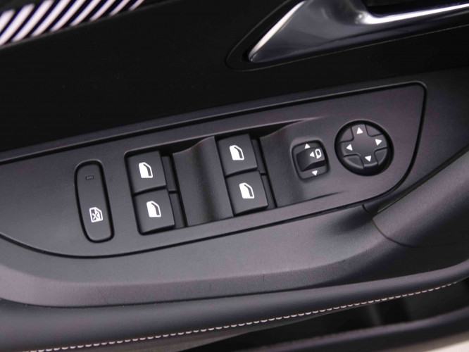 PEUGEOT_PEUGEOT_2008_2548137_21.jpg