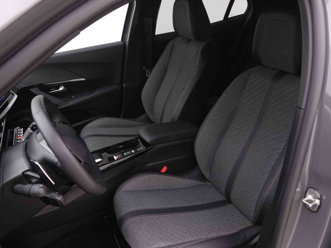 PEUGEOT_PEUGEOT_2008_2548137_6.jpg
