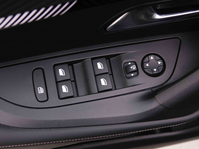 PEUGEOT_PEUGEOT_2008_2548144_20.jpg