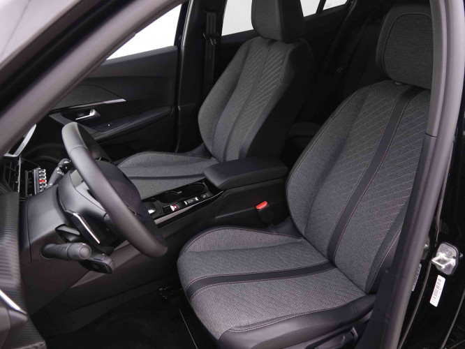 PEUGEOT_PEUGEOT_2008_2548144_6.jpg
