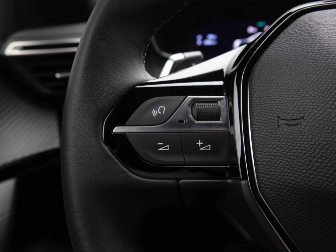 PEUGEOT_PEUGEOT_2008_2548149_19.jpg
