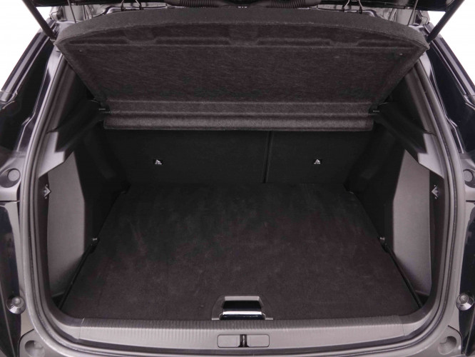 PEUGEOT_PEUGEOT_2008_2548152_5.jpg