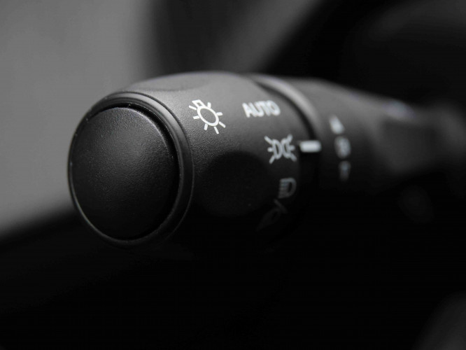 PEUGEOT_PEUGEOT_2008_2548154_17.jpg