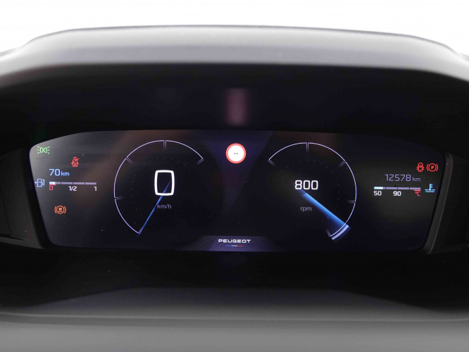 PEUGEOT_PEUGEOT_2008_2548312_14.jpg
