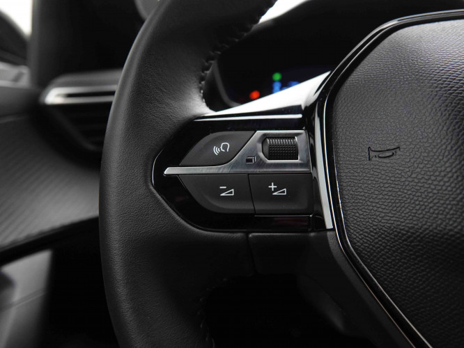 PEUGEOT_PEUGEOT_2008_2548357_19.jpg