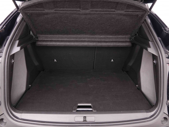 PEUGEOT_PEUGEOT_2008_2548634_5.jpg