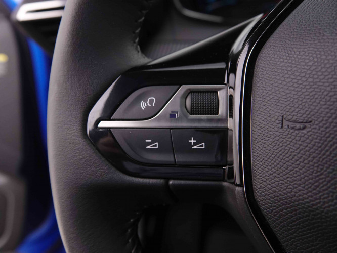 PEUGEOT_PEUGEOT_2008_2548640_17.jpg