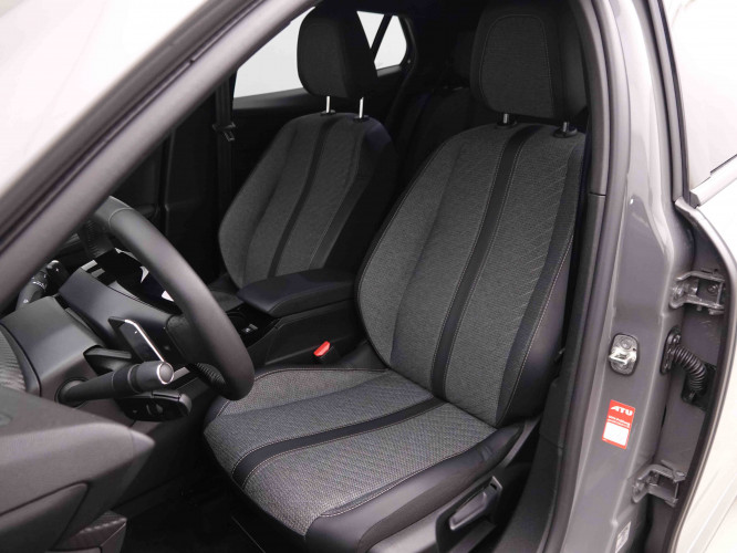 PEUGEOT_PEUGEOT_2008_2548862_6.jpg