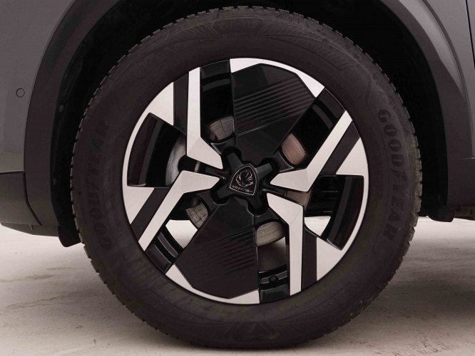 PEUGEOT_PEUGEOT_2008_2548864_23.jpg