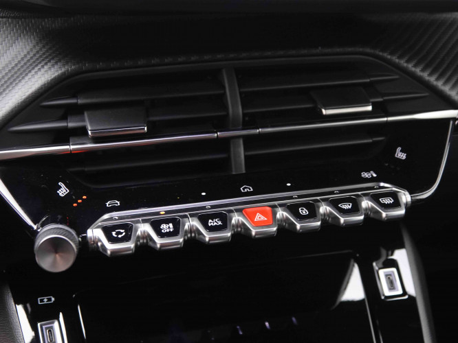 PEUGEOT_PEUGEOT_2008_2550539_13.jpg