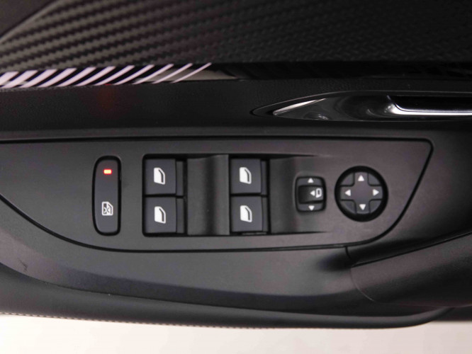 PEUGEOT_PEUGEOT_2008_2550546_17.jpg PEUGEOT_PEUGEOT_2008_2550546_17.jpg