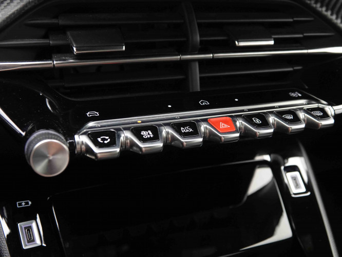 PEUGEOT_PEUGEOT_2008_2550555_15.jpg PEUGEOT_PEUGEOT_2008_2550555_15.jpg