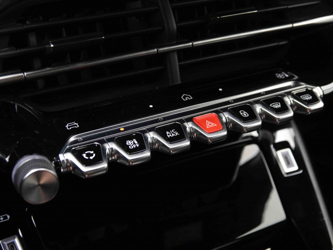 PEUGEOT_PEUGEOT_2008_2550704_13.jpg