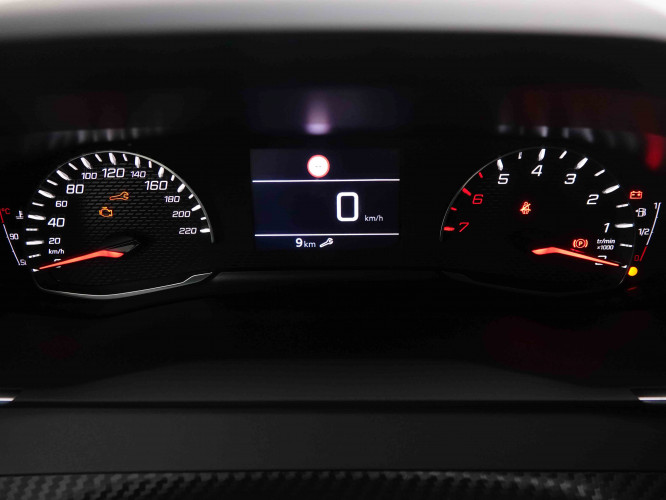 PEUGEOT_PEUGEOT_2008_2551426_14.jpg