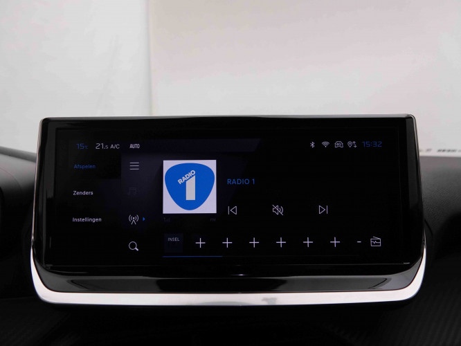 PEUGEOT_PEUGEOT_2008_2551460_9.jpg PEUGEOT_PEUGEOT_2008_2551460_9.jpg