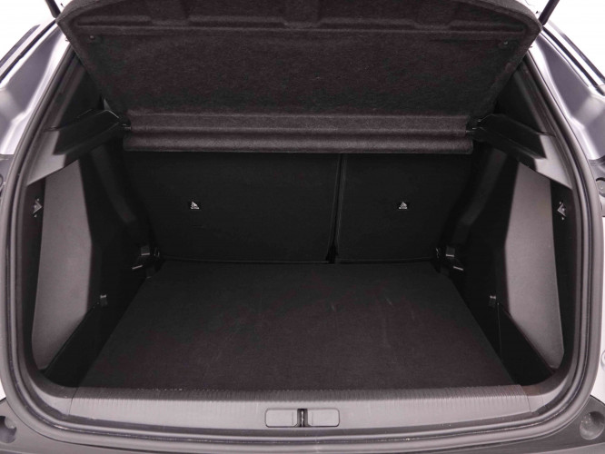 PEUGEOT_PEUGEOT_2008_2551461_5.jpg PEUGEOT_PEUGEOT_2008_2551461_5.jpg