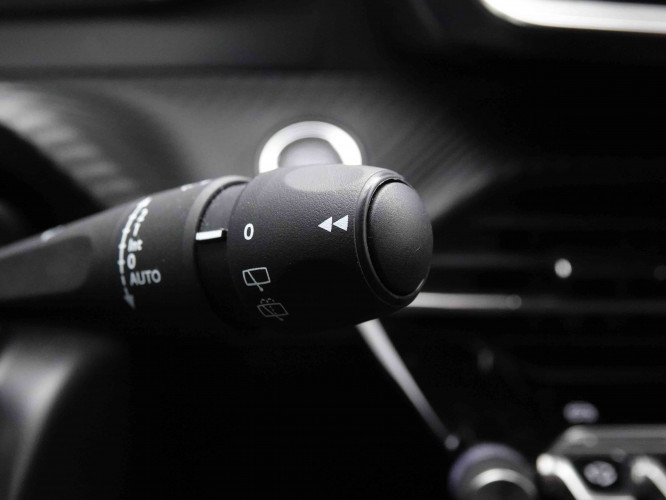 PEUGEOT_PEUGEOT_2008_2651905_17.jpg PEUGEOT_PEUGEOT_2008_2651905_17.jpg