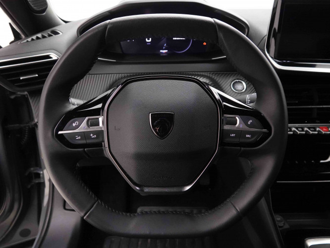 PEUGEOT_PEUGEOT_2008_2651912_8.jpg