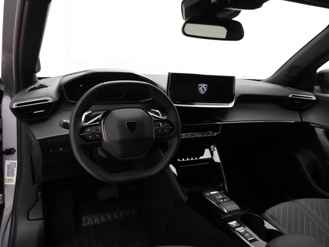 PEUGEOT_PEUGEOT_2008_2652066_7.jpg