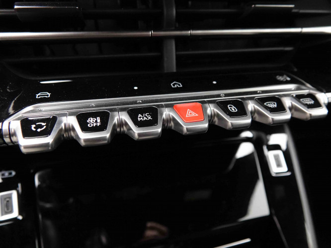 PEUGEOT_PEUGEOT_2008_2652075_14.jpg