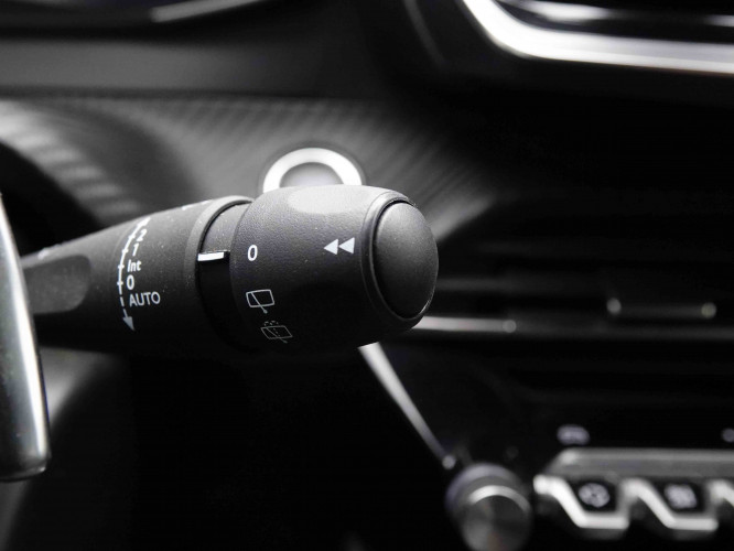 PEUGEOT_PEUGEOT_2008_2652077_16.jpg