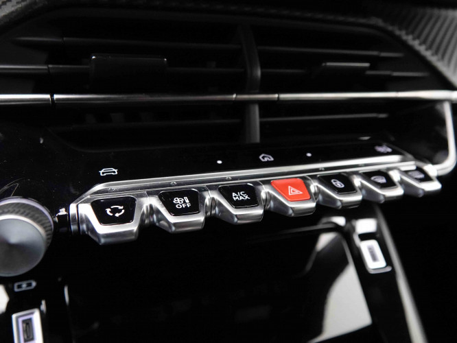 PEUGEOT_PEUGEOT_2008_2652237_38.jpg
