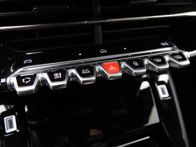 PEUGEOT_PEUGEOT_2008_2652243_13.jpg PEUGEOT_PEUGEOT_2008_2652243_13.jpg